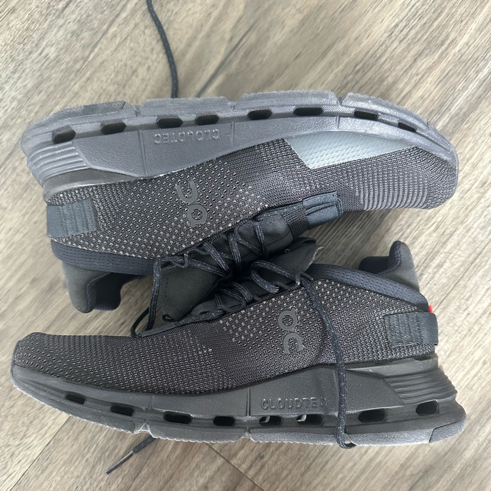 Women’s ON Cloudnova Sneakers
